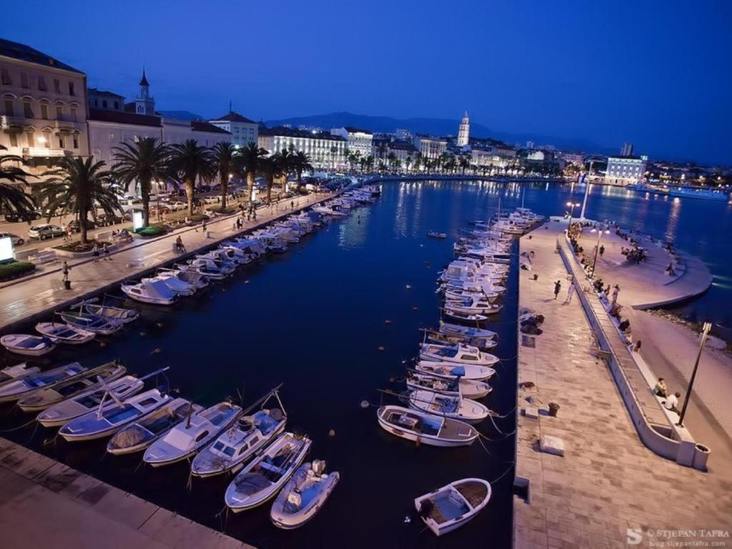 Apartment Dalmatinos Split Znjan Luaran gambar