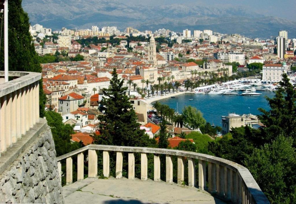 Apartment Dalmatinos Split Znjan Luaran gambar