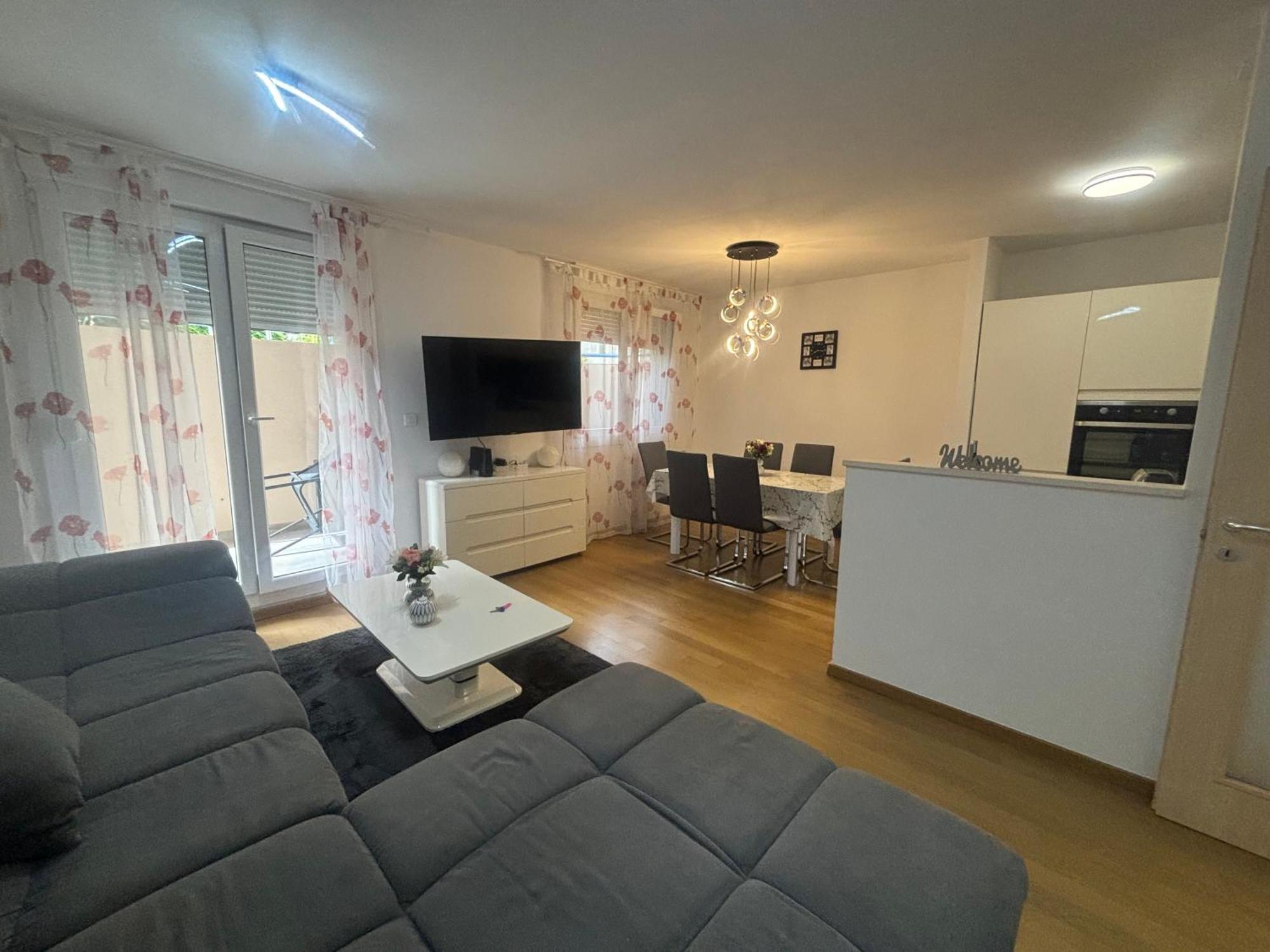 Apartment Dalmatinos Split Znjan Luaran gambar