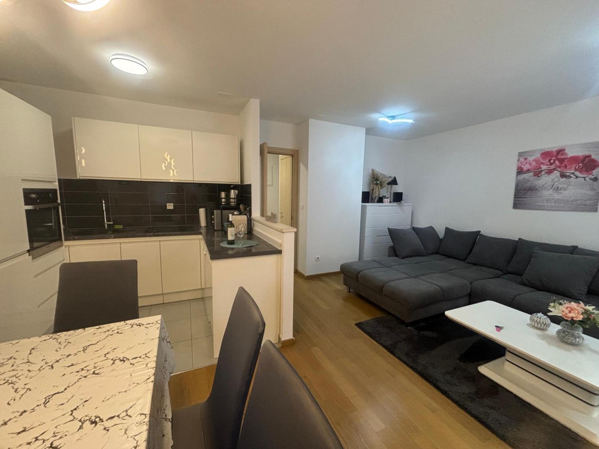 Apartment Dalmatinos Split Znjan Luaran gambar
